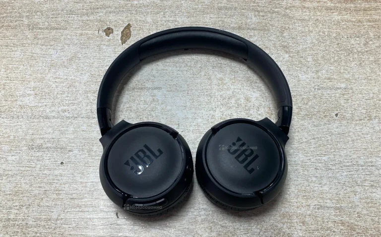 Наушники JBL 520BT