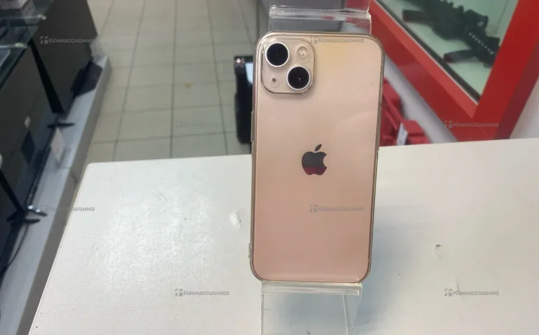 Apple iPhone 13 4/128 ГБ
