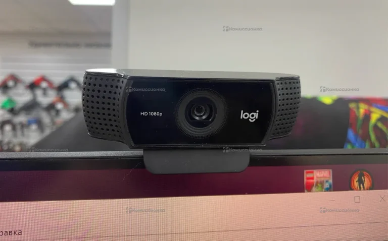 Веб-камера Logitech C720