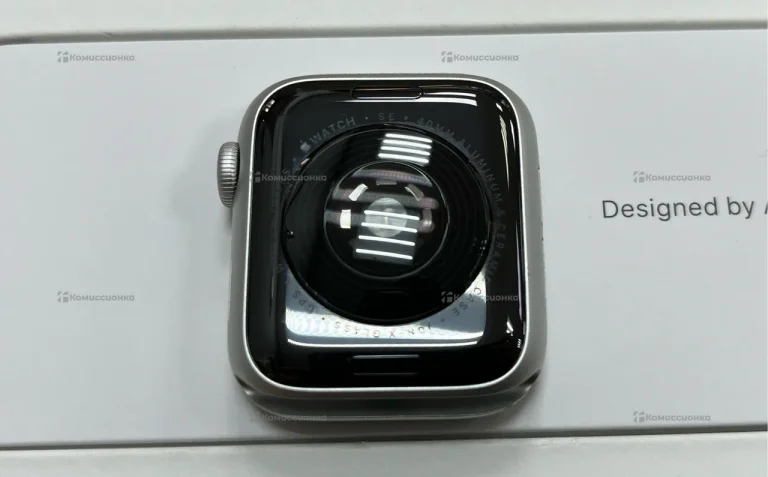 Часы  Apple Watch SE 1 gen 40mm