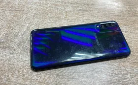 Samsung Galaxy A50 4/64 ГБ
