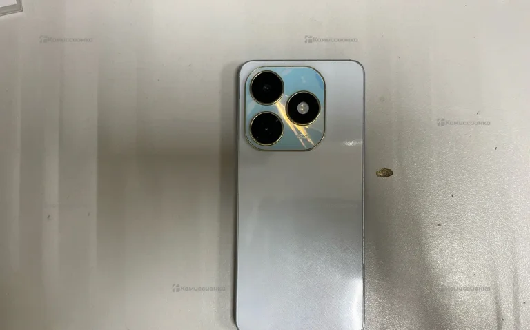 Tecno Spark 20 Pro 8/256 ГБ