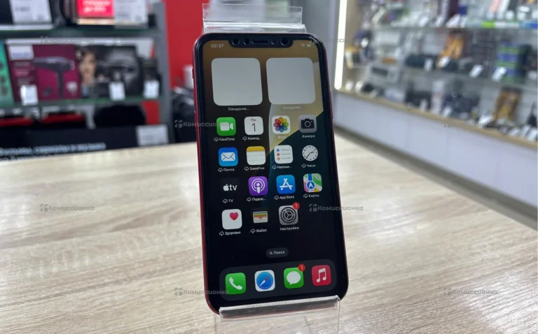 Apple iPhone 11 4/64 ГБ