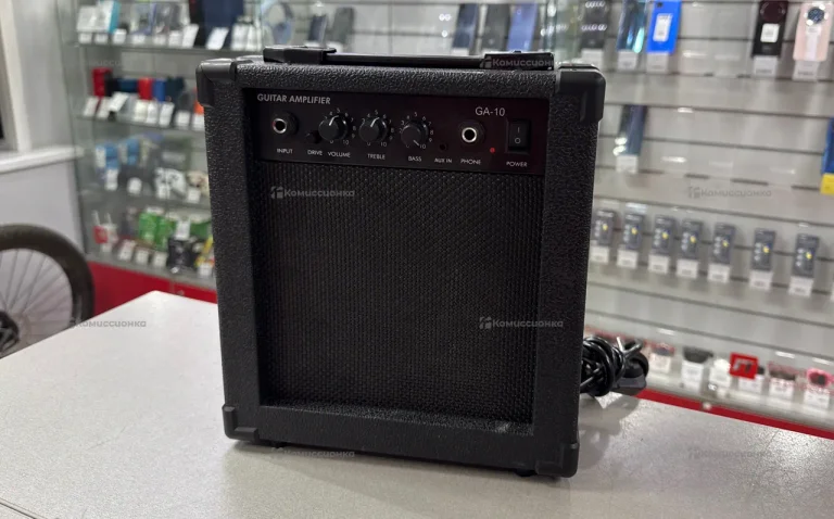 GUITAR AMPLIFIER GA-10