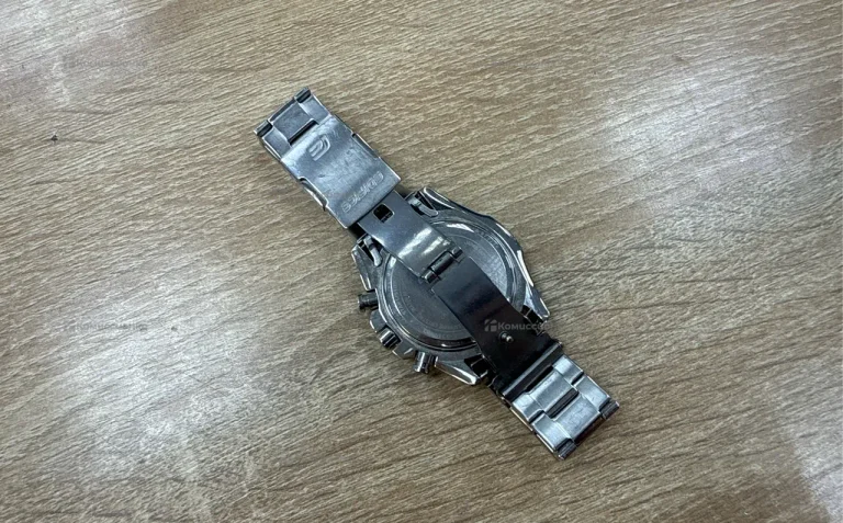 Часы  edifice Casio