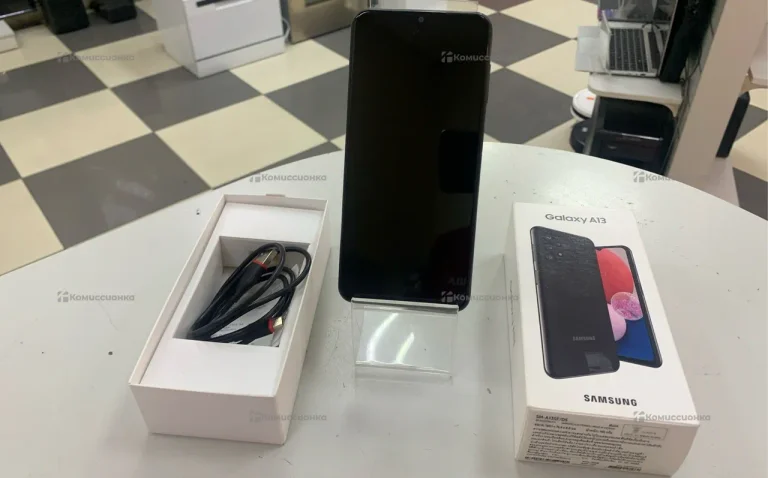Телефон  Samsung galaxy a13