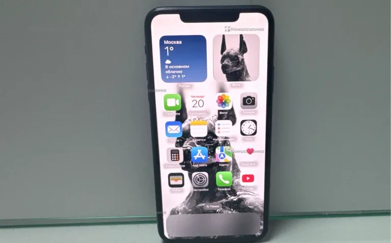 Apple iPhone 11 Pro Max 4/64 ГБ