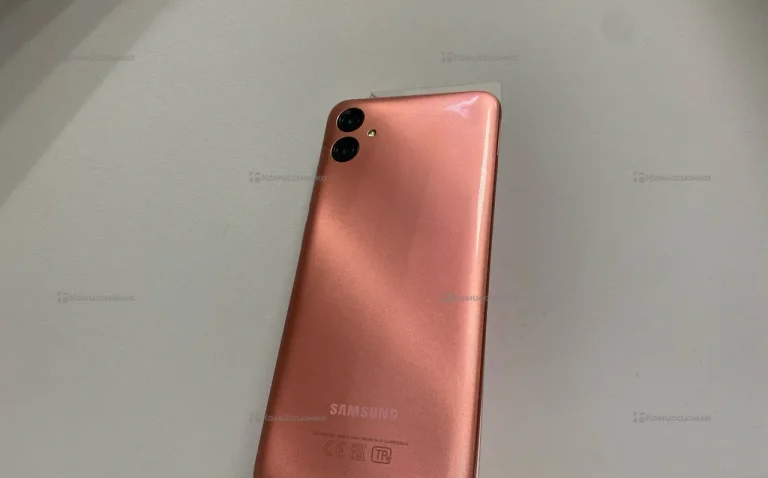 Samsung Galaxy A04e 3/32 ГБ