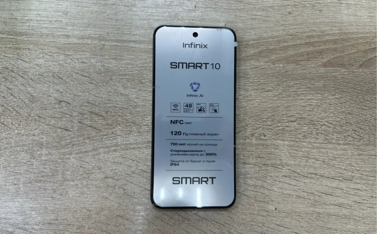 Infinix SMART 10 3/64 ГБ