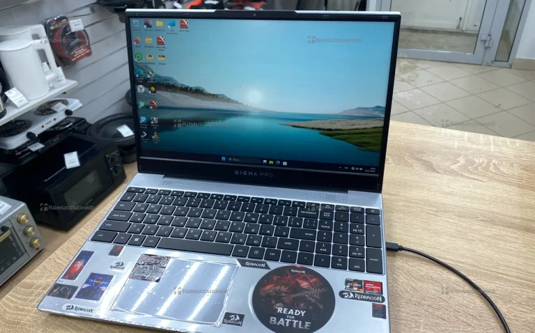 Ноутбук  DIGMA Pro