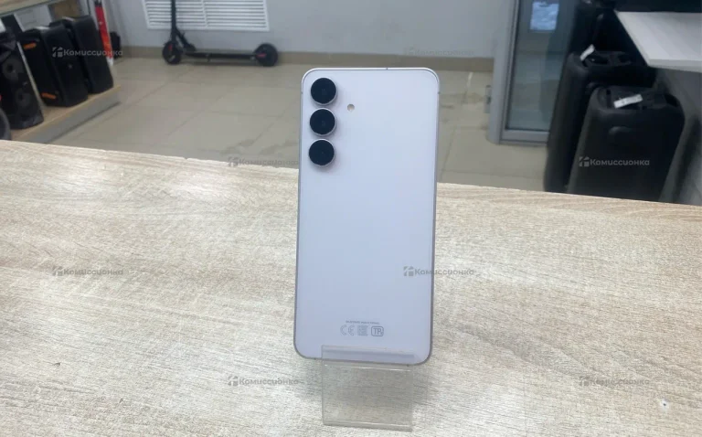 Samsung Galaxy S25 FE 8/256 ГБ