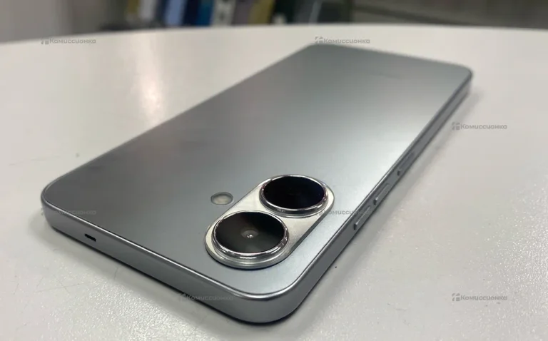 Tecno Spark Go 2 3/64 ГБ