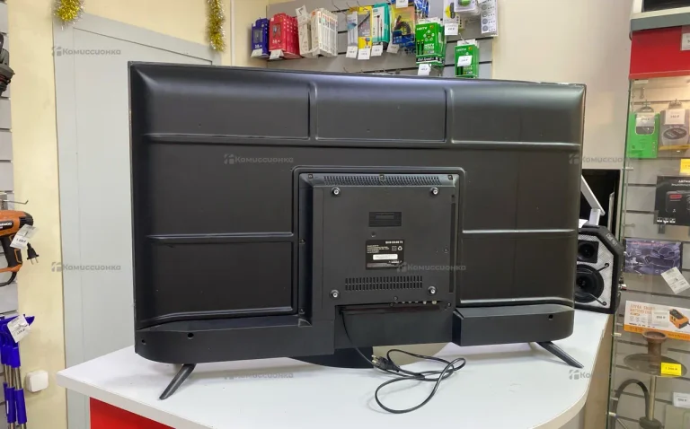 Телевизор Smart TV 45 QN 900