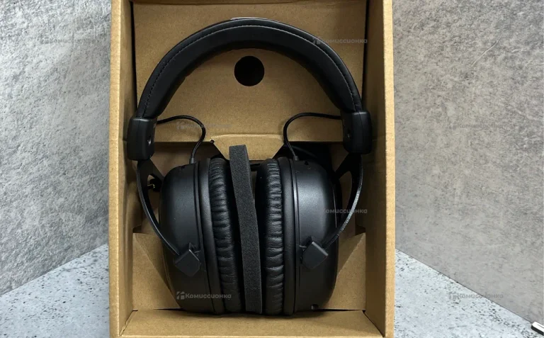 Наушники HyperX Cloud Core