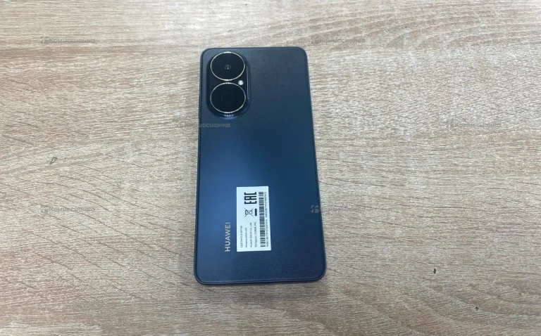 Huawei nova Y73 8/256 ГБ