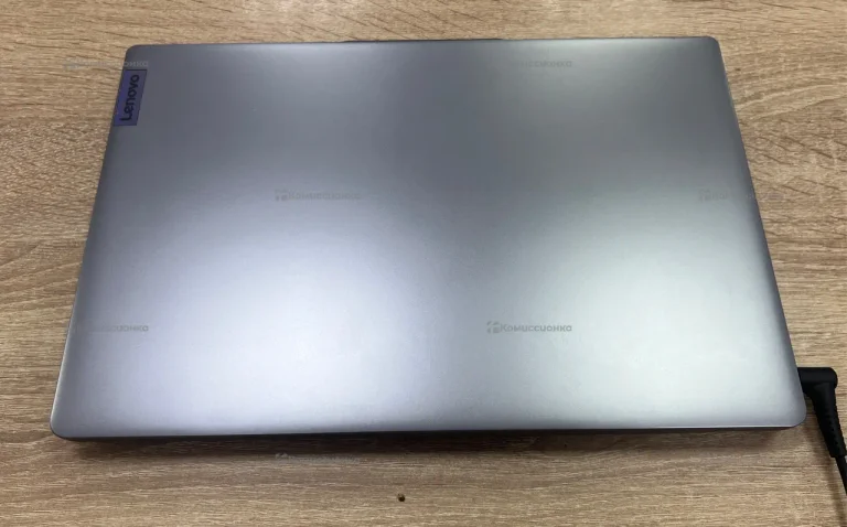 Ноутбук  Lenovo MT 82xn