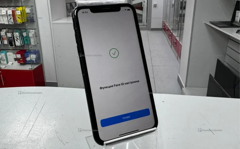 Apple iPhone XR 3/64 ГБ