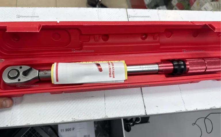 Динамометрический ключ Arnezi R7300382 3/8 10-110Nm