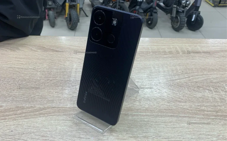 Infinix Smart 7 Plus 3/64 ГБ