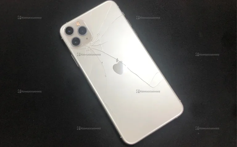 Apple iPhone 11 Pro Max 4/64 ГБ