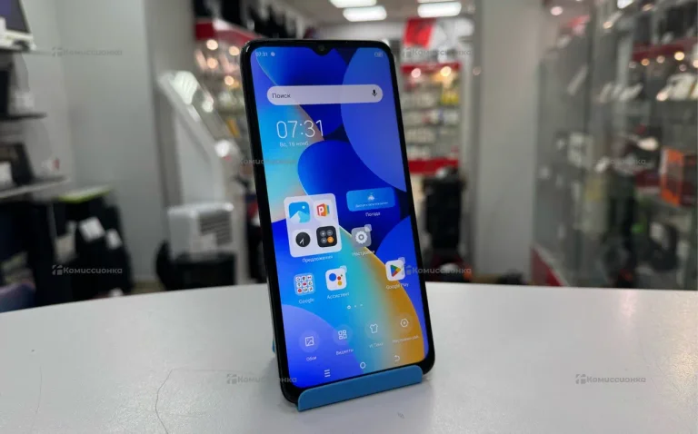 Телефон Tecno Spark 10 8/128 ГБ