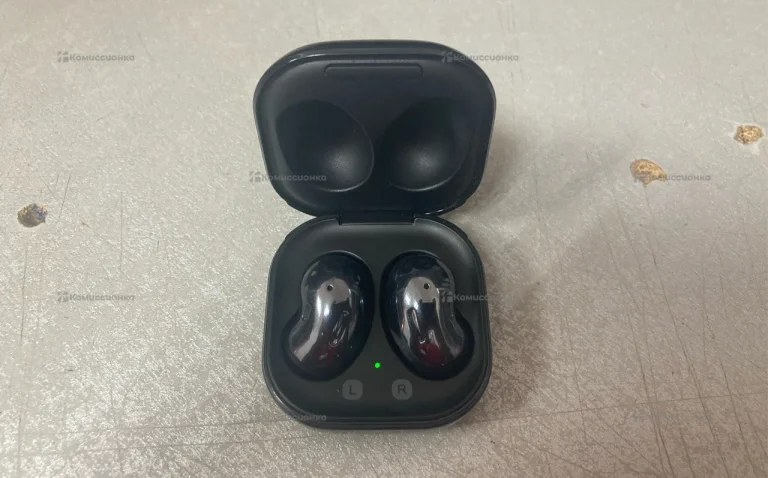 Наушники  samsung buds life
