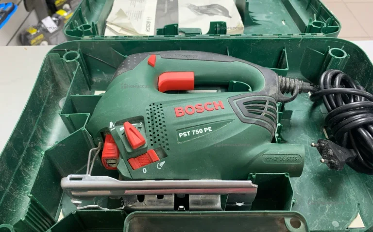 Электролобзик Bosch pst 750
