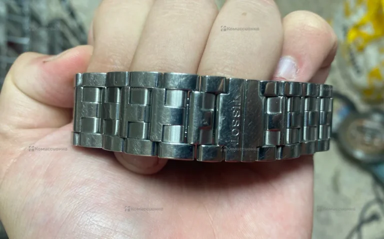 Часы  tissot