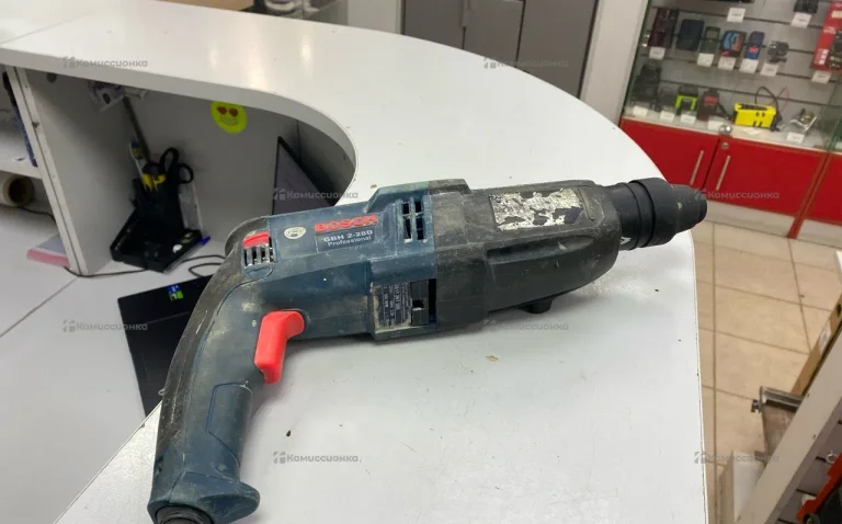 Перфоратор Bosch GBH 2-28D