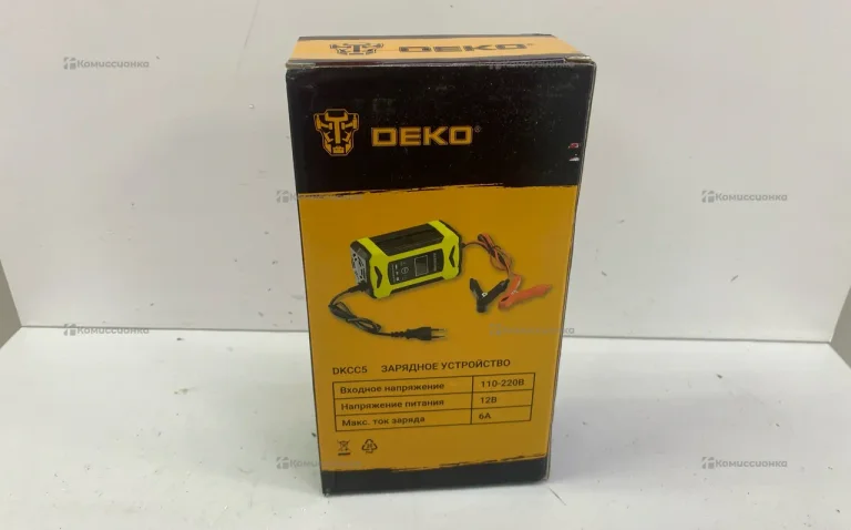 Зарядное устройство Deco DKCC5