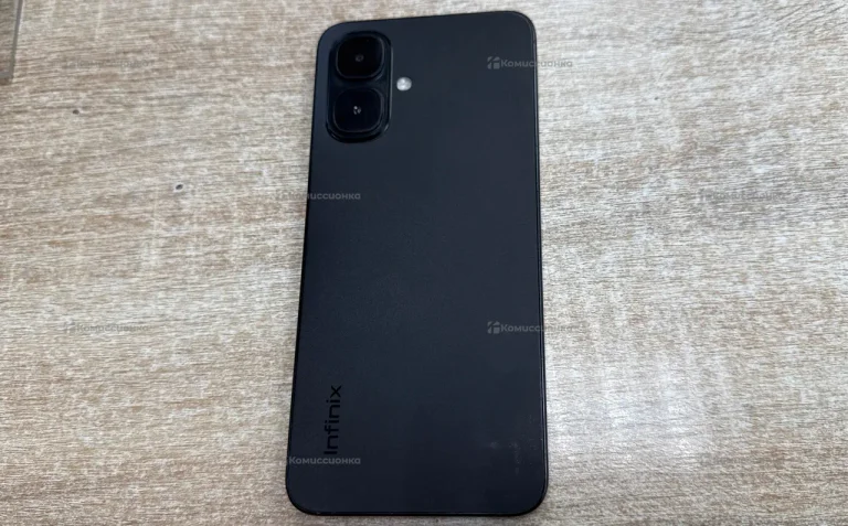 Infinix SMART 10 3/64 ГБ