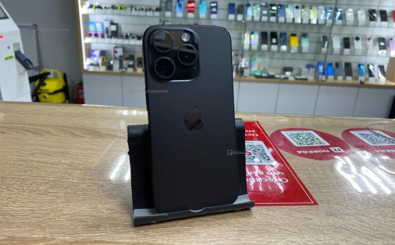 Apple iPhone 15 Pro 8/128 ГБ