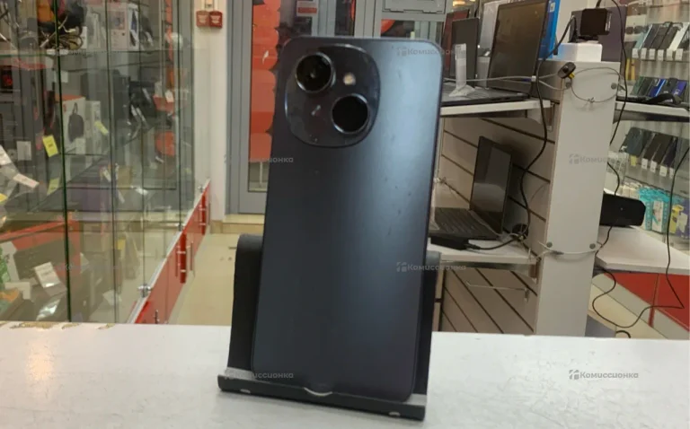Tecno Spark Go 1 3/64 ГБ
