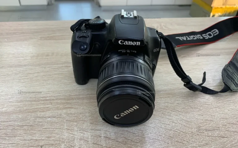Фотоаппарат Caтon DS126191 1000D