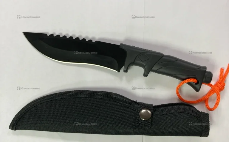 Нож туристический