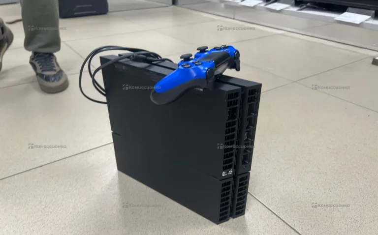 Приставка PS4. PS4 Fat 1TB