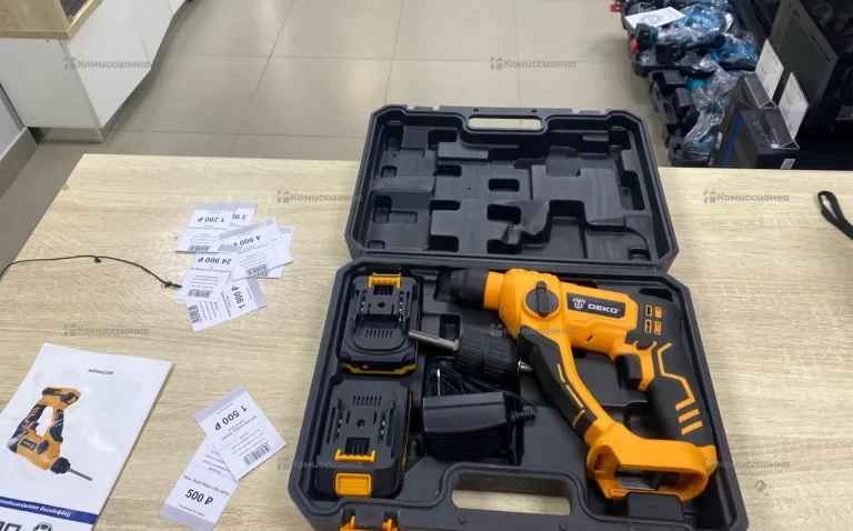 аккумуляторный перфоратор DKCH20