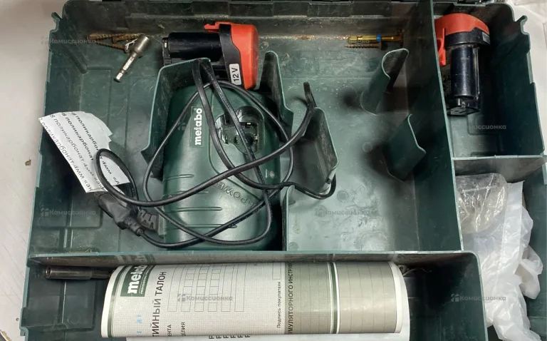 Шуруповерт Metabo PowerMaxx BS Basic 12V