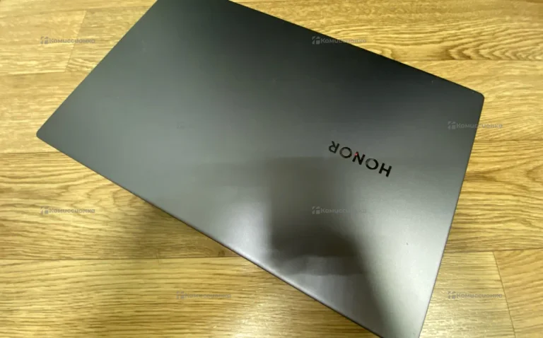 Ноутбук Honor MagicBook X15