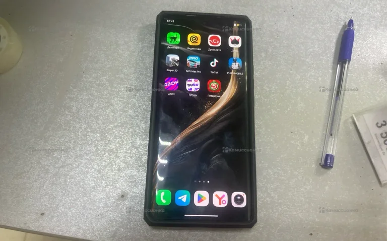 Tecno Camon 30S 8/128 ГБ