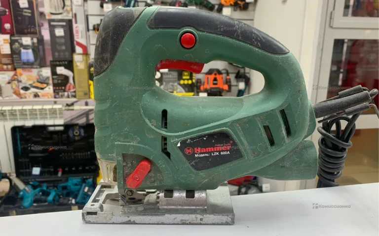Электролобзик LZK 600A