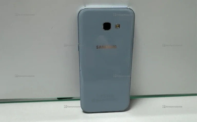 Samsung Galaxy A5 (2017) 3/32 ГБ
