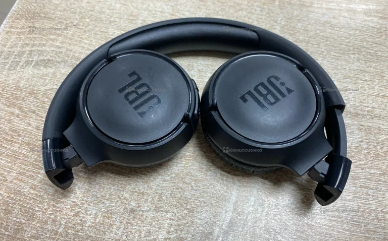 Наушники  JBL TB520