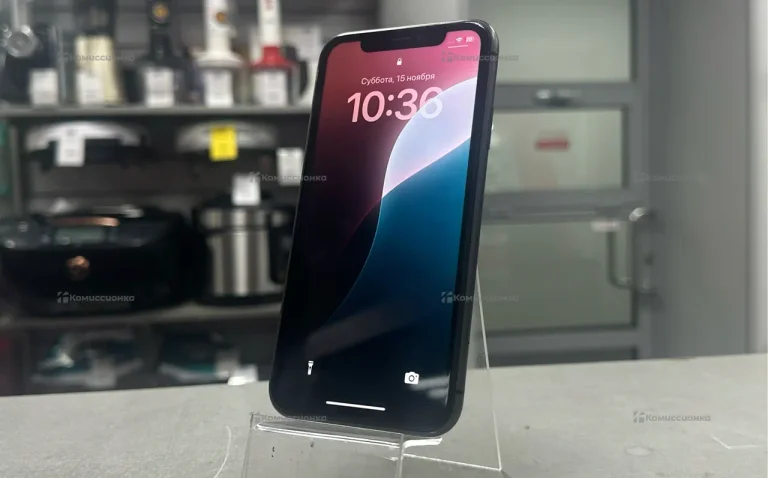 Apple iPhone 11 4/64 ГБ