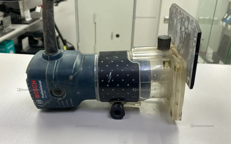 фрезер Bosch GKF 550