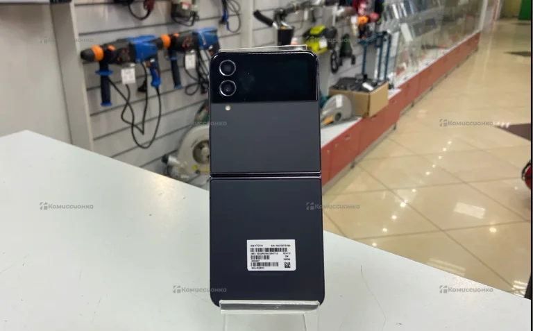 Samsung Galaxy Z Flip 4 8/128Gb