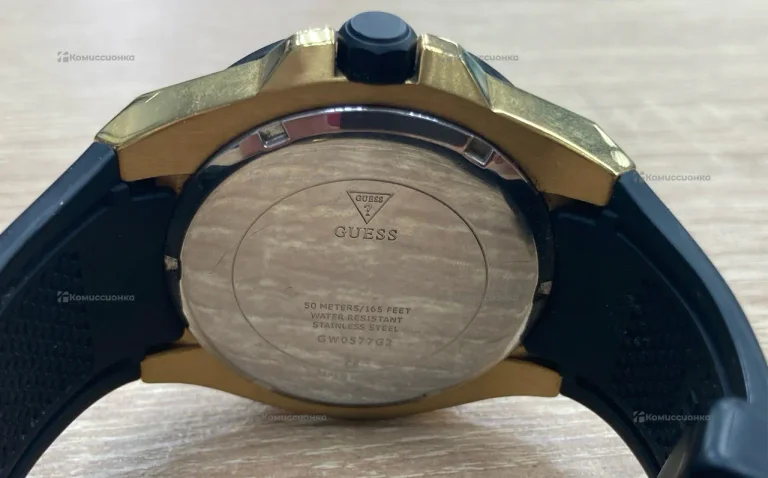 Часы  GUESS GW0577G2