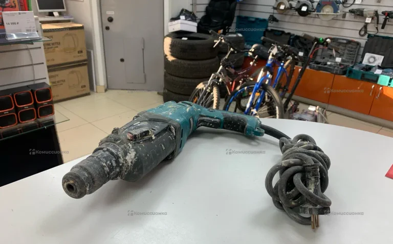 Перфоратор Makita HR2470 2023г.