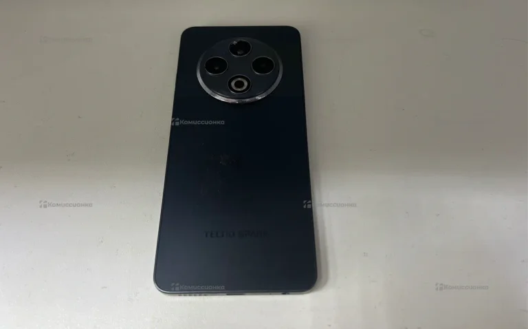 Tecno Spark 30 8/256 ГБ