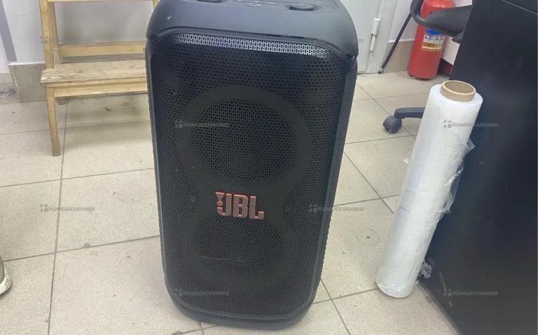 Колонка  JBL PARTYBOX STAGE 320